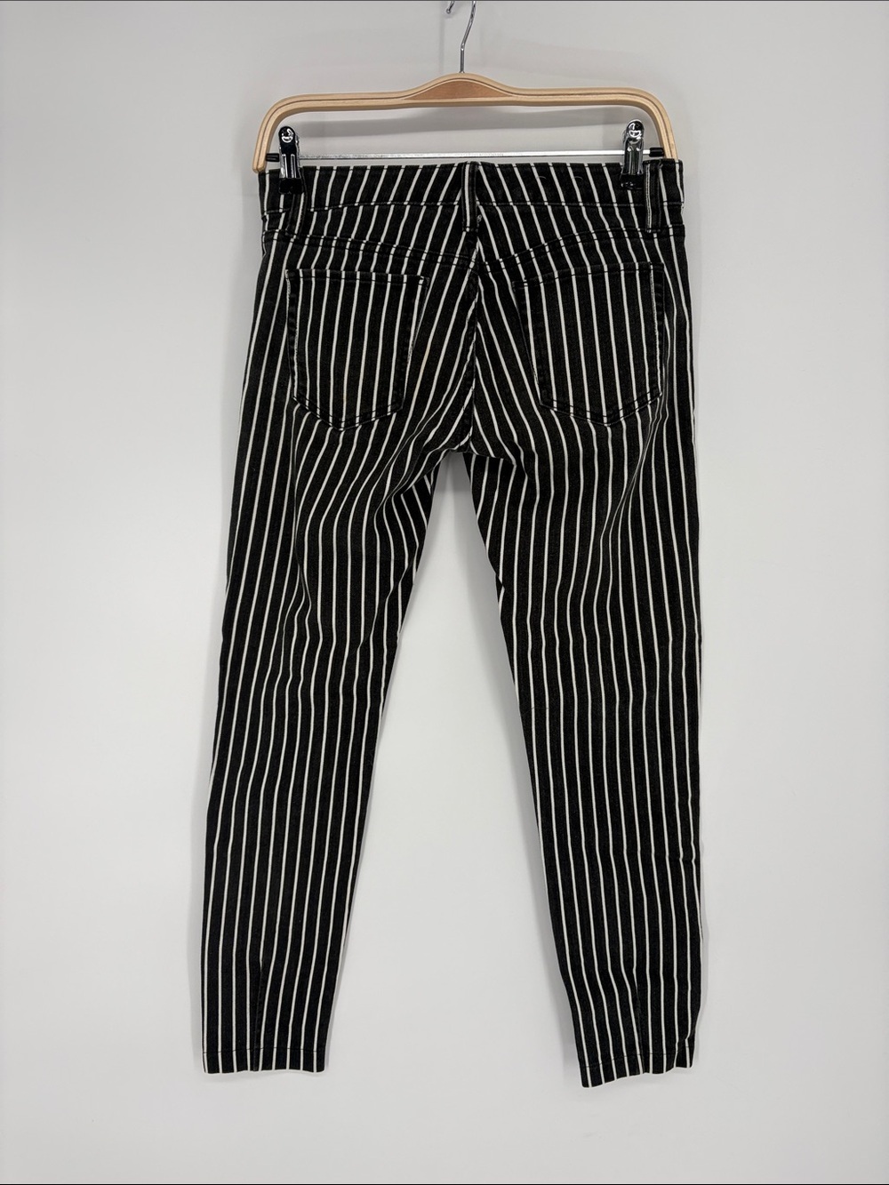 ๐น Denim & Supply Ralph Lauren Black and White Pinstripe Jeans - Picture 3 of 5